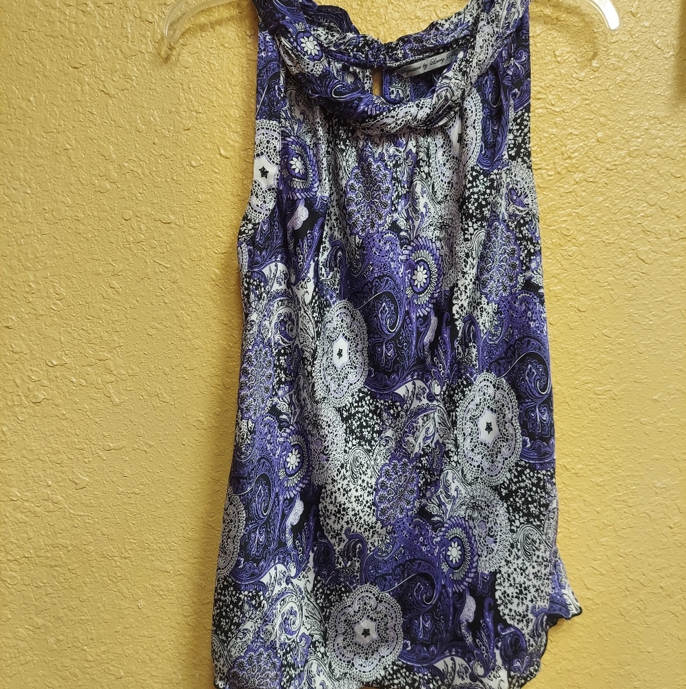 Womens sleeveless blouse